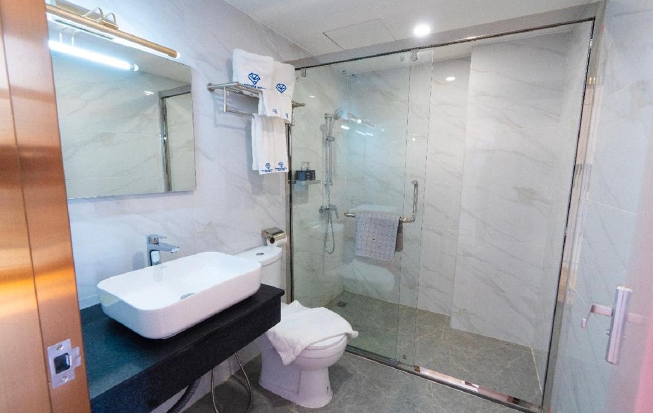 Sapphire Hotel Silom Бангкок Екстер'єр фото