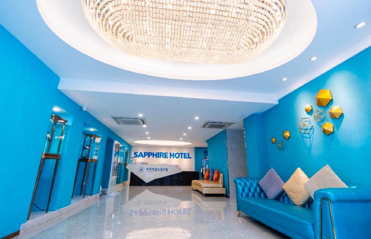 Sapphire Hotel Silom Бангкок Екстер'єр фото Sapphire Hotel